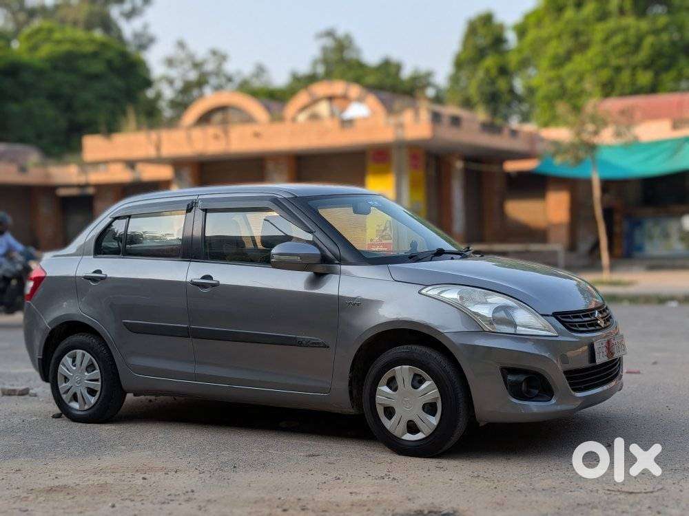 Maruti Suzuki Swift Dzire 1.2 Vxi Bsiv, 2014, Petrol