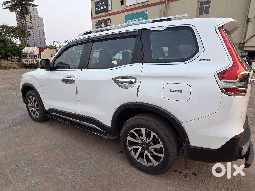 Mahindra Scorpio-n 2.2 Z8 L Diesel Mt 7 Str, 2024, Diesel