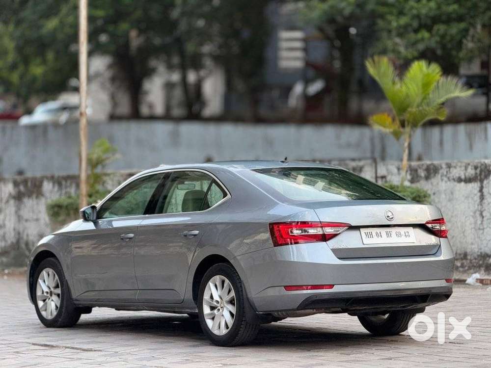 Skoda Superb Lk 1.8 Tsi At, 2016, Petrol