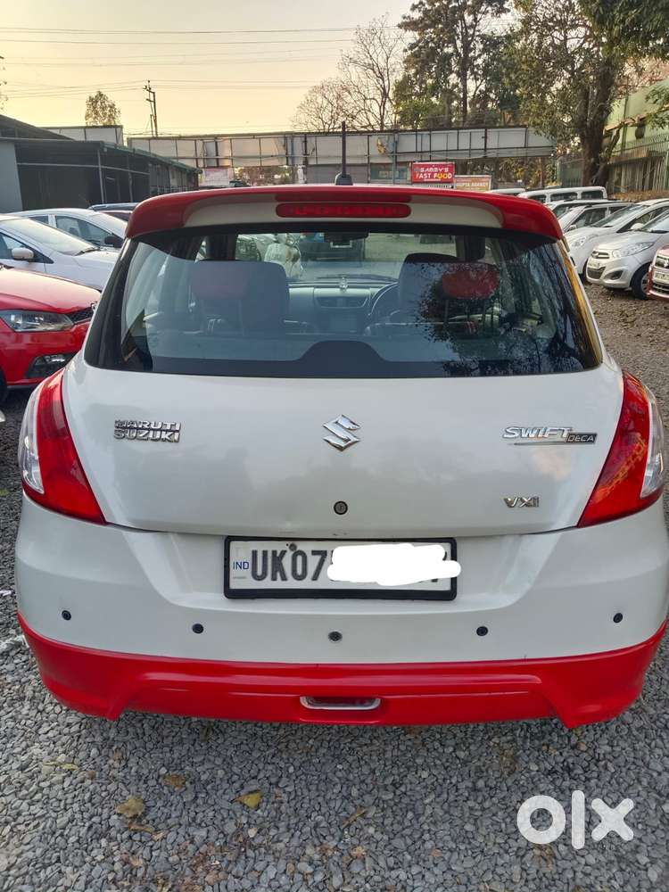 Maruti Suzuki Swift Vxi With Abs, 2016, Petrol