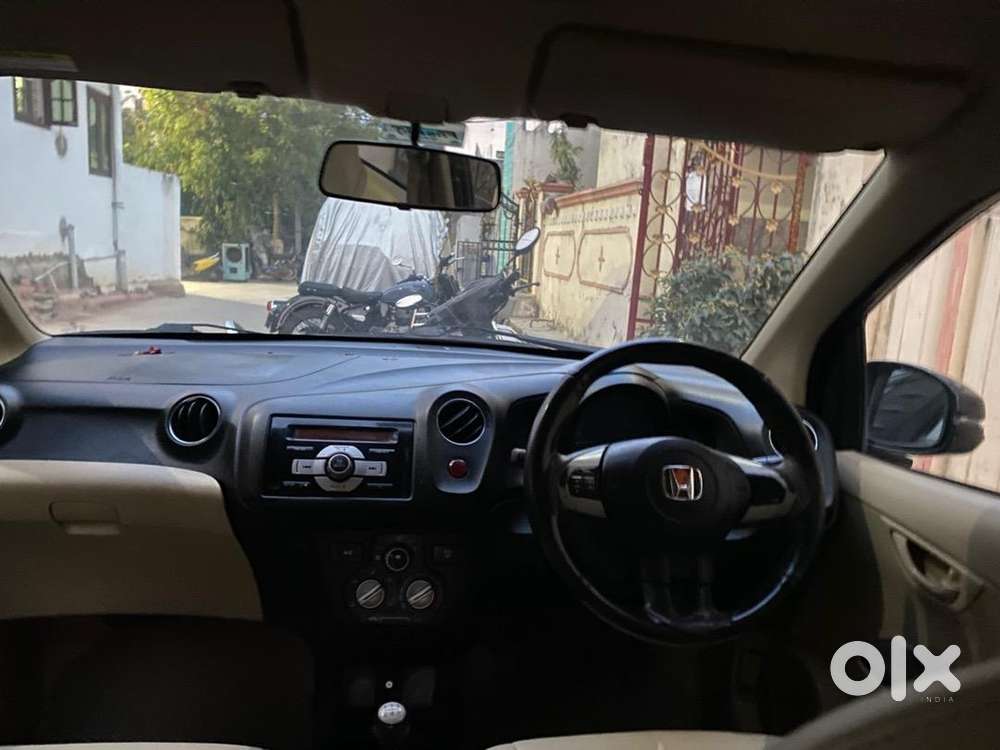 Honda Amaze 2015 Diesel Well Maintained