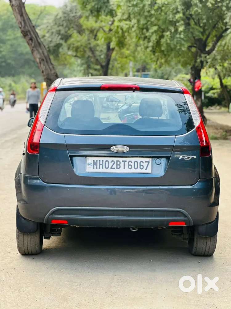 Ford Figo Petrol Manual 2010 Car