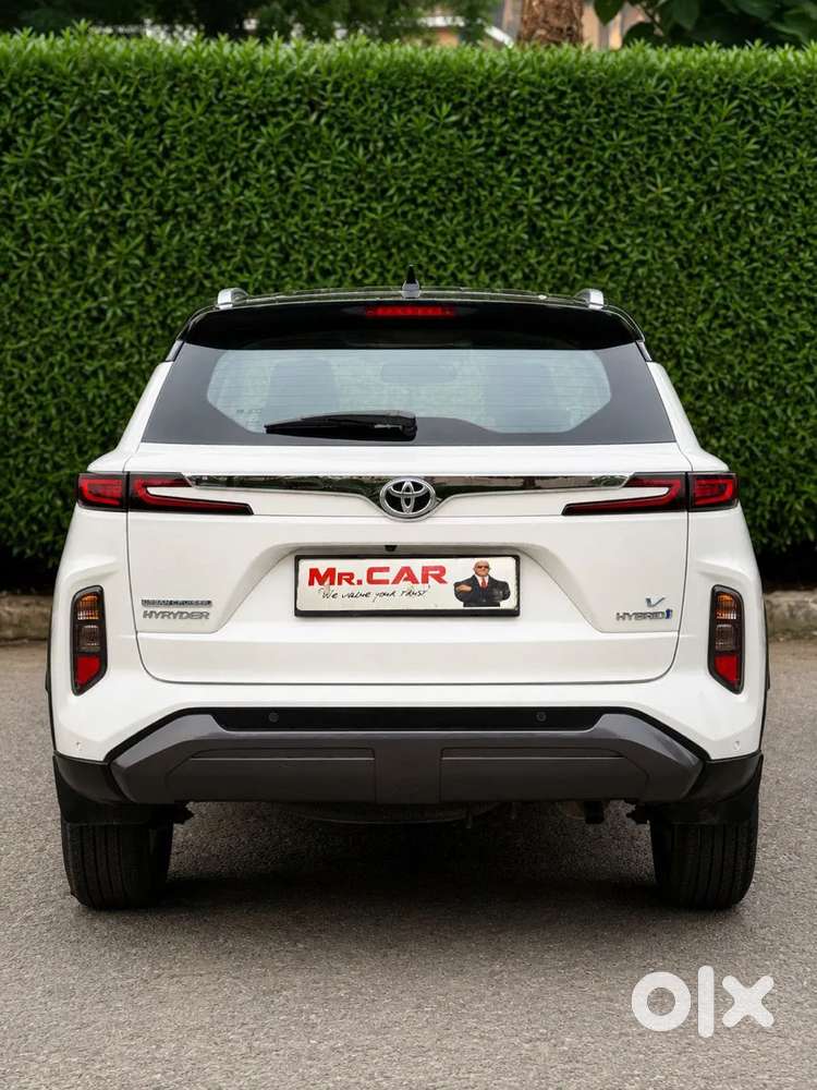Toyota Urban Cruiser Hyryder 1.5 V Hybrid, 2023, Petrol