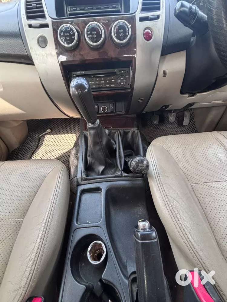 Mitsubishi Pajero Sport 2013 Diesel 155000 Km Driven