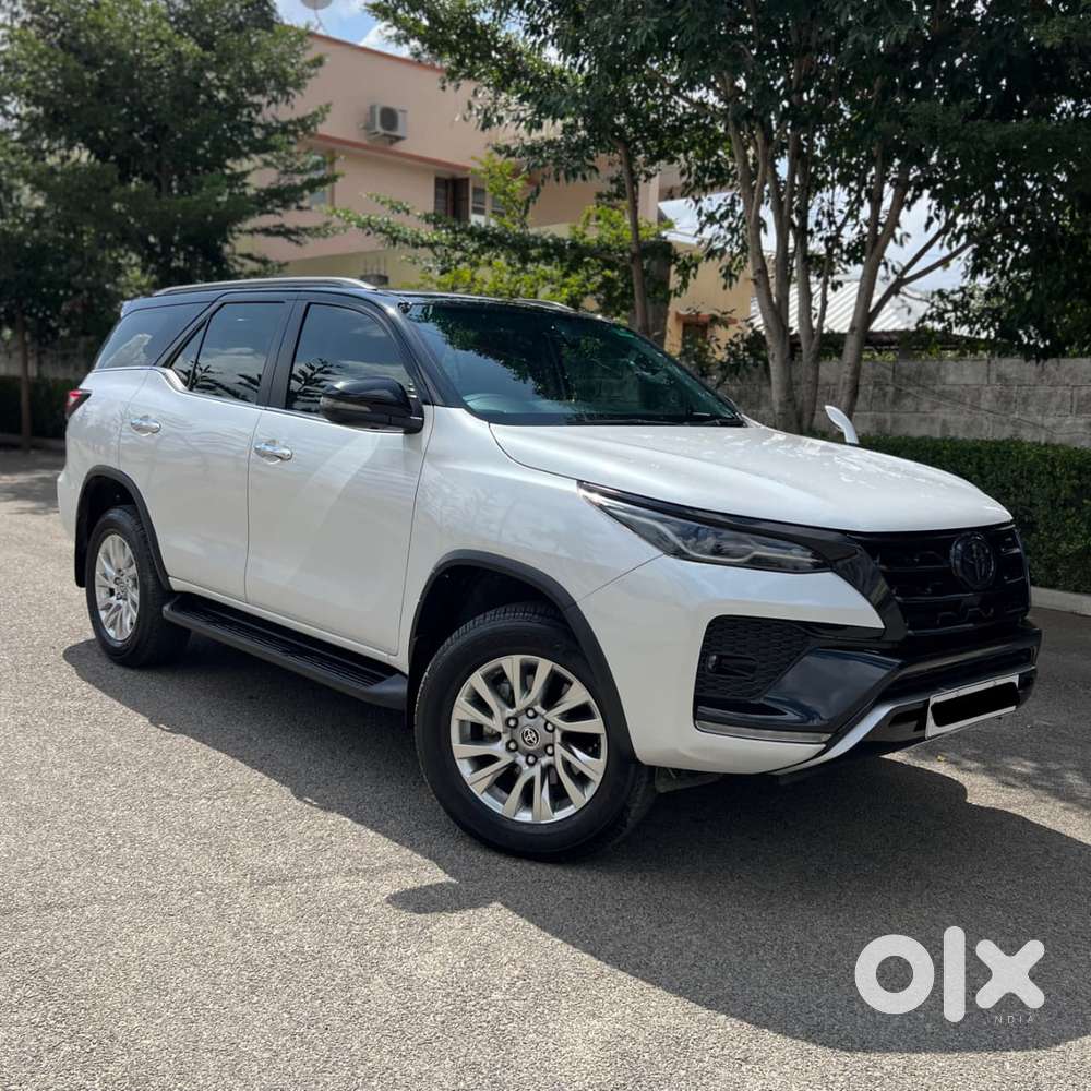 Toyota Fortuner 4X4 AT 2.8 Diesel, 2023, Diesel