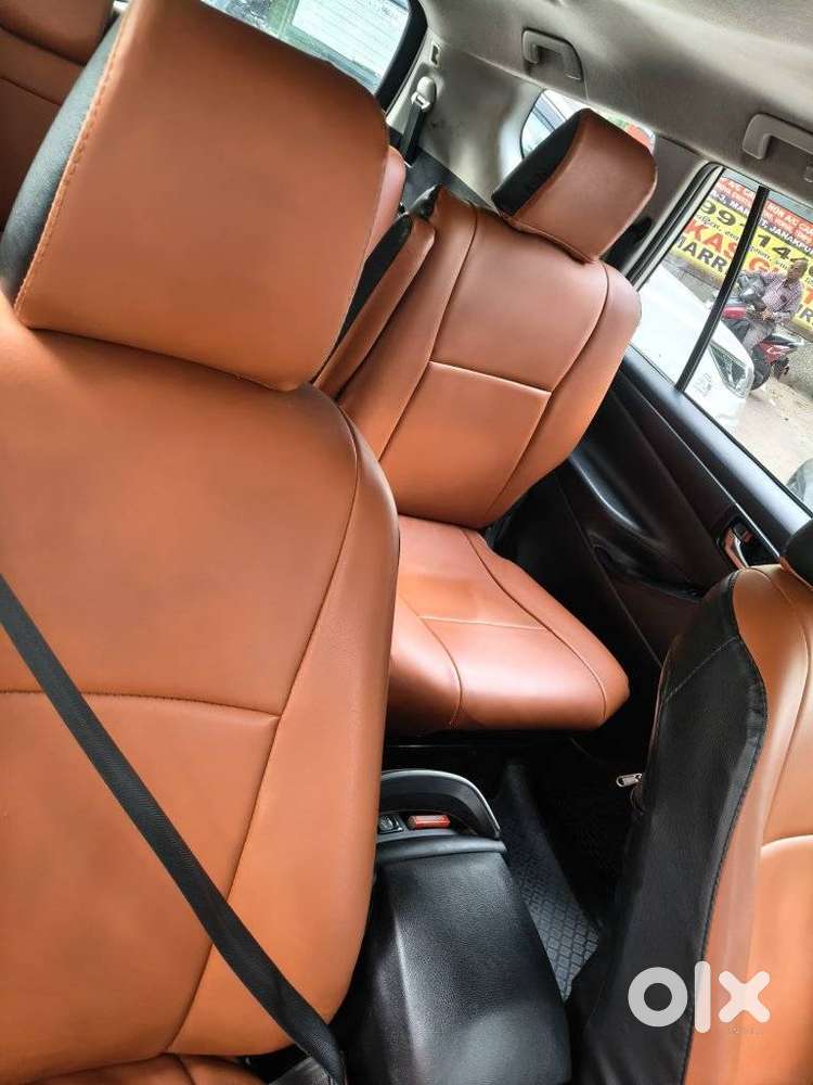 Toyota Innova Crysta 2.4 G Plus Mt 7 Str, 2019, Diesel