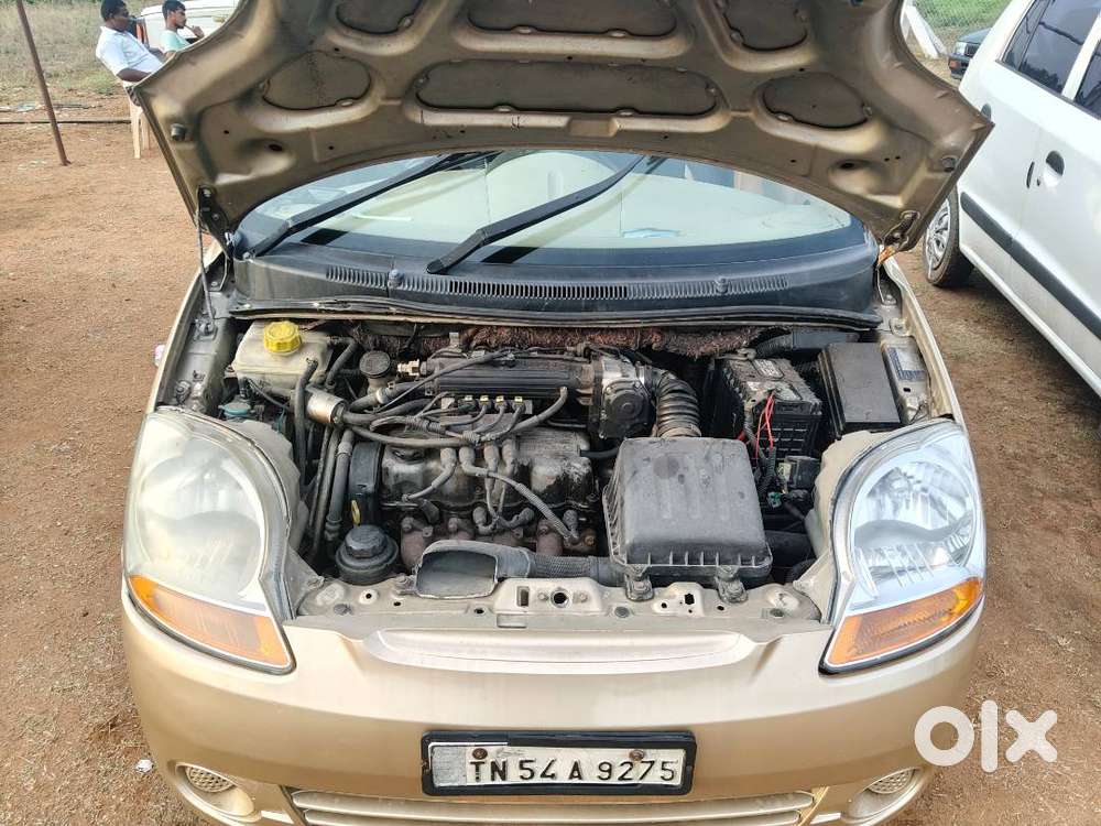 Petrol.  Lpg   Choverlat Spark Car 2009 Model