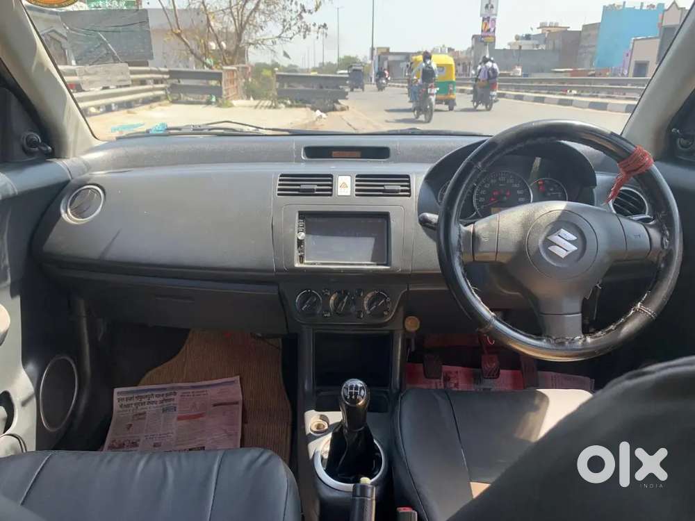 Swift Dezire Vxi 2011 Cng