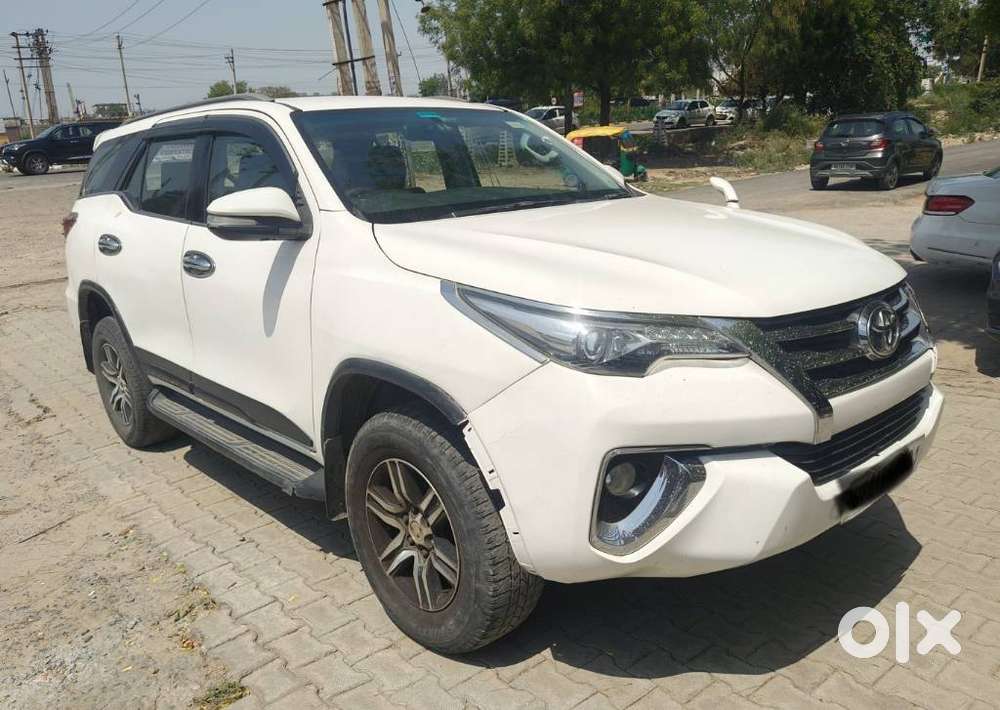 Toyota Fortuner 4x2 At 2.8 Diesel, 2016, Diesel