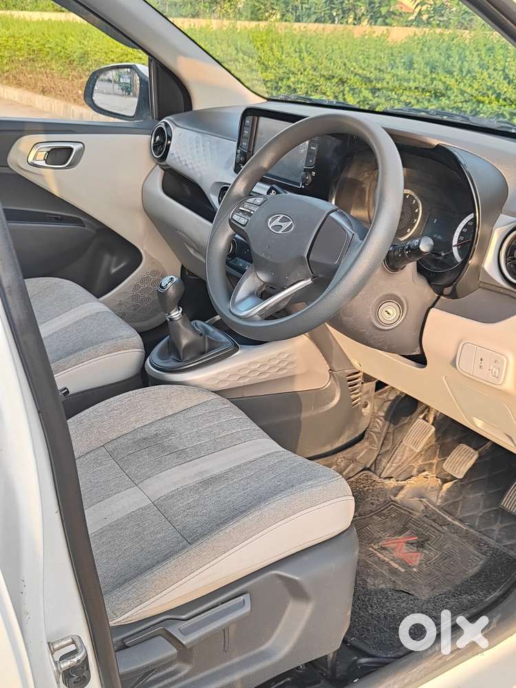 Hyundai Grand I10 Nios Sportz Dual Tone, 2022, Cng & Hybrids