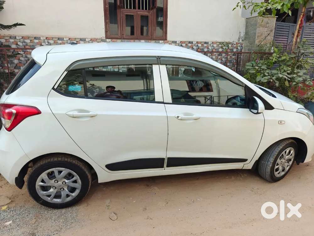 Grand I10 Car 2017