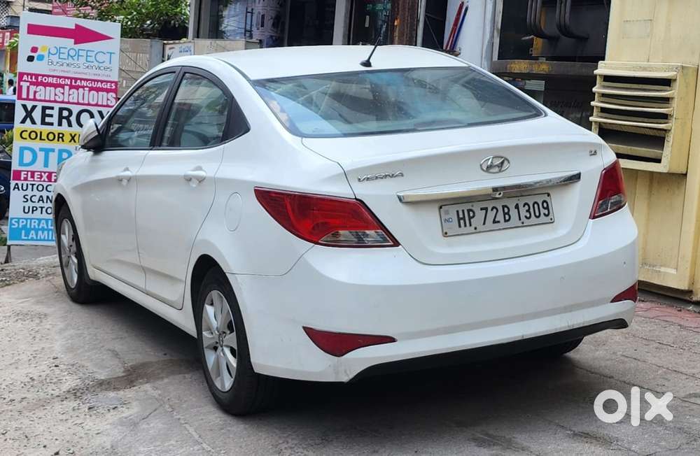 Hyundai Verna Fluidic 1.6 Vtvt Sx, 2015, Petrol
