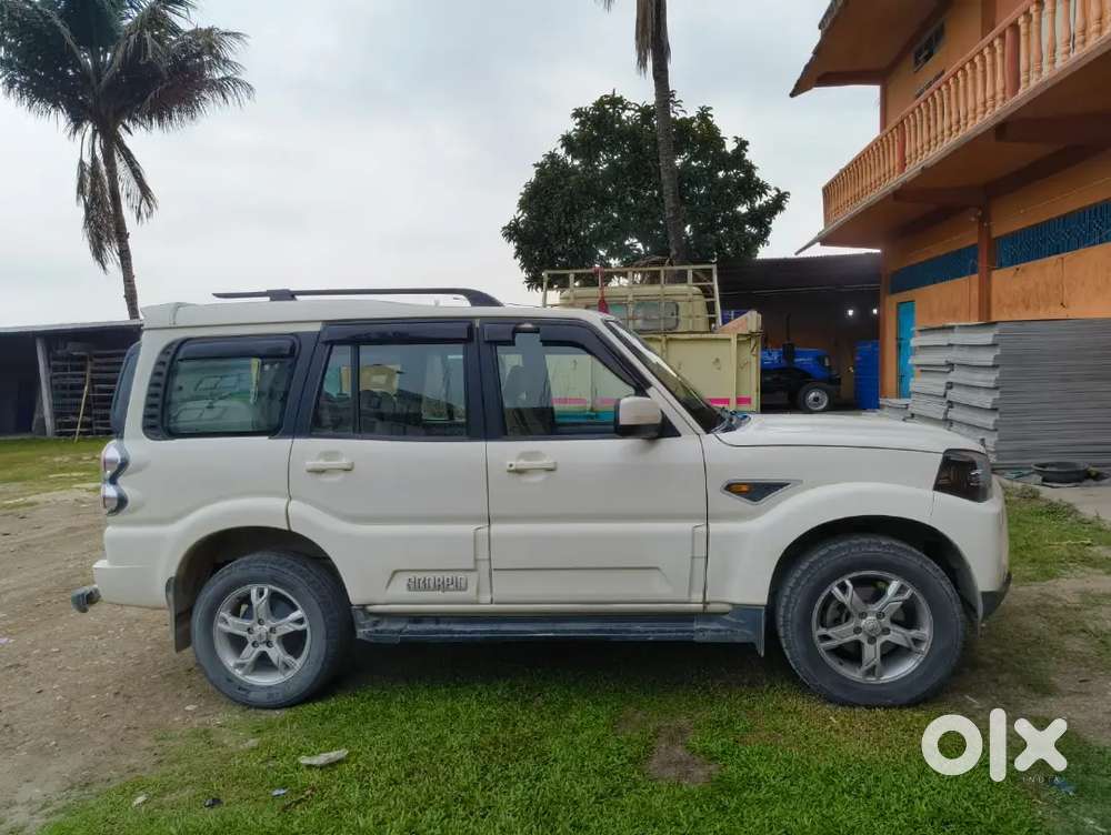 Mahindra Scorpio Diesel 2015