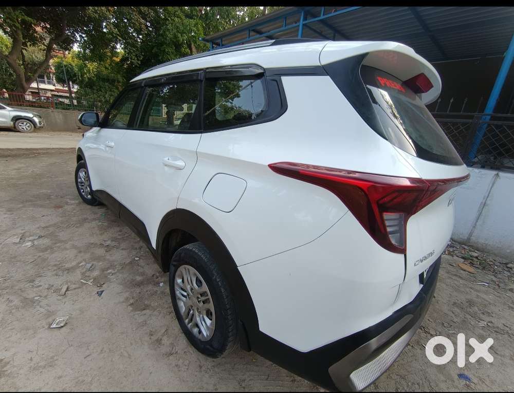 Kia Carens 1.5 Prestige 7 Str, 2023, Petrol