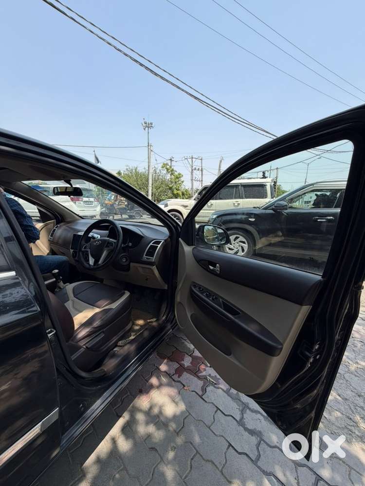 Hyundai I20 Petrol 2011