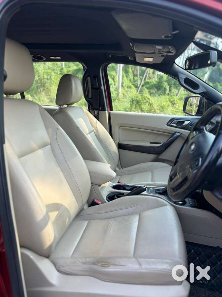 Ford Endeavour 3.2 Titanium At 4x4, 2017, Diesel