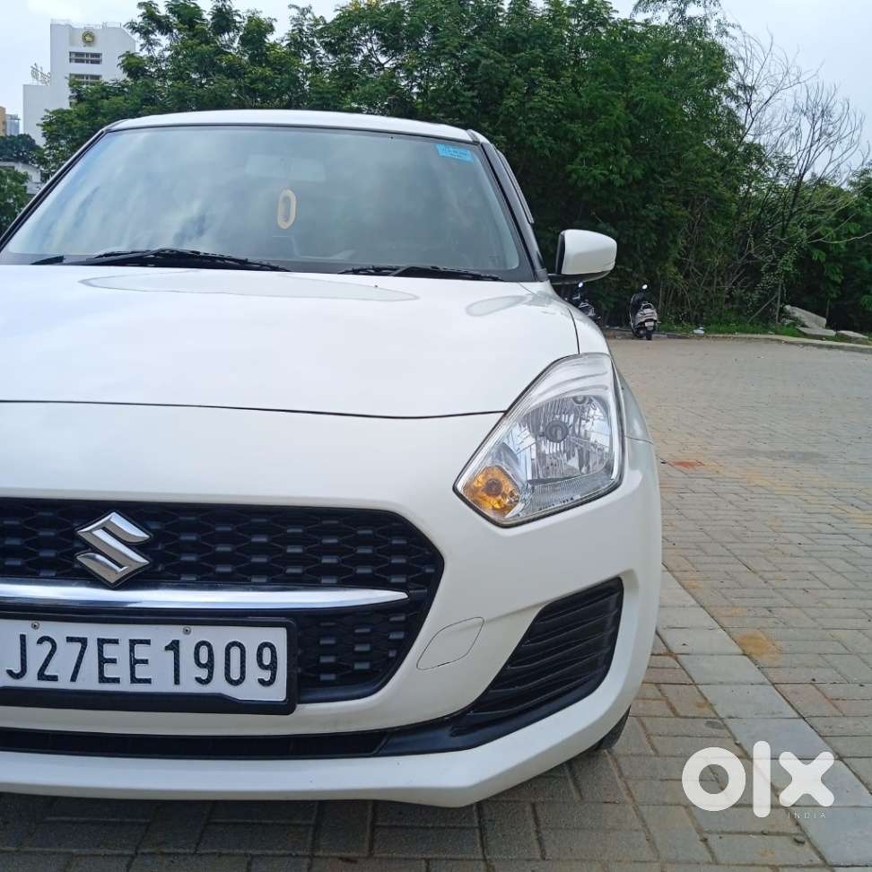 Maruti Suzuki Swift Vxi, 2022, Petrol