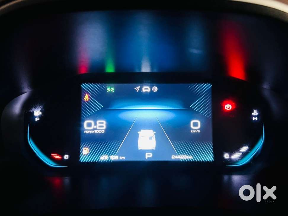 Mg Hector Plus Sharp Pro 1.5 Turbo Petrol Cvt 6 Str, 2023, Petrol