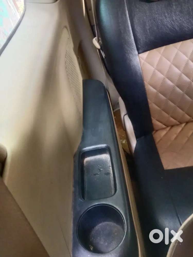 Honda Mobilio Diesel 2016 Model Tyre 95% Condition Better