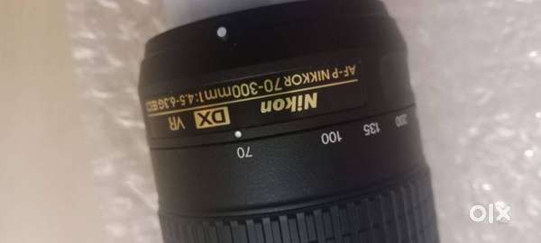 Nikon D-3300 Camera Lens