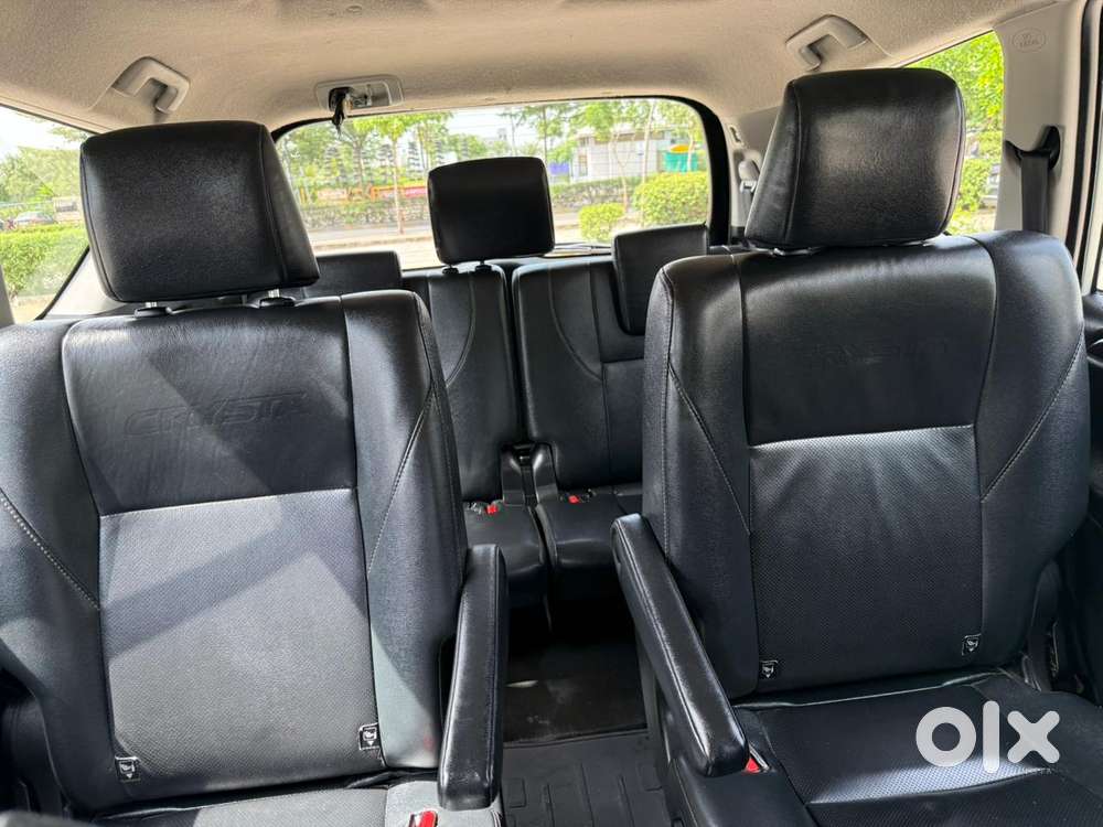 Toyota Innova Crysta