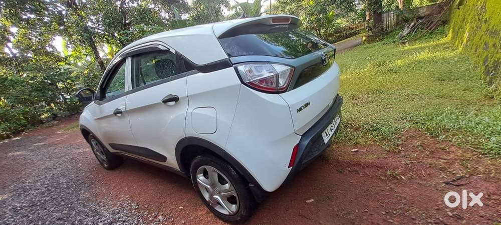 Tata Nexon Xm