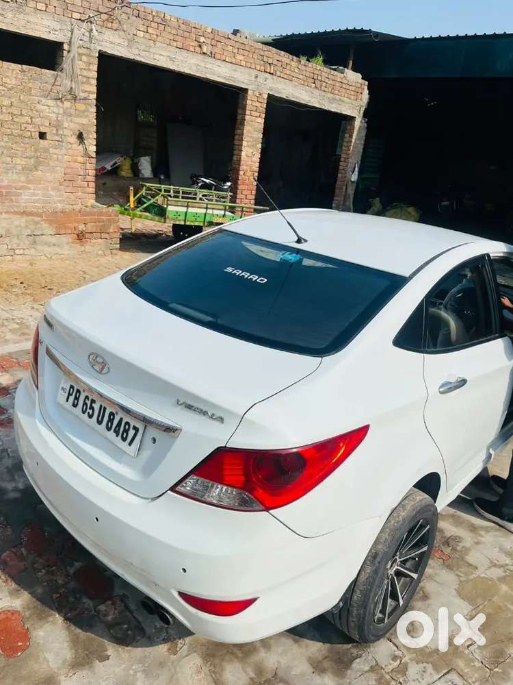 Hyundai Verna 2013 Diesel Manual