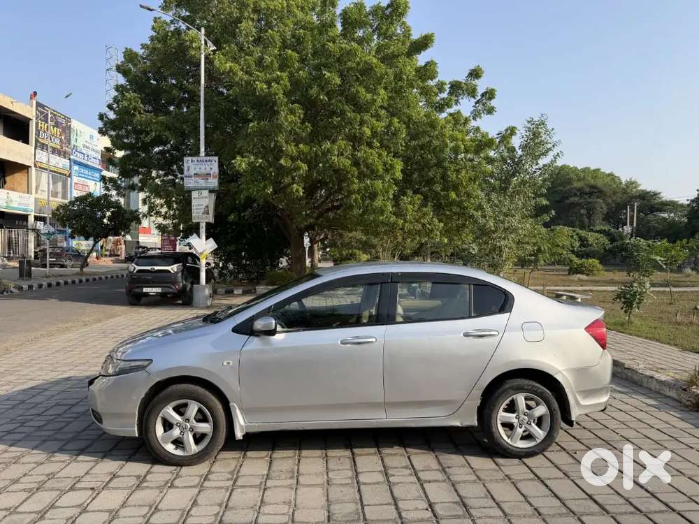 Honda City 2012 Manual Petrol 85000 Km