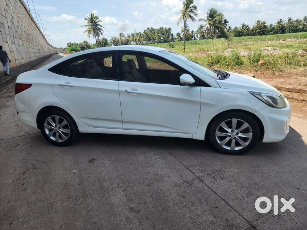 Hyundai Verna Diesel Manual 2012