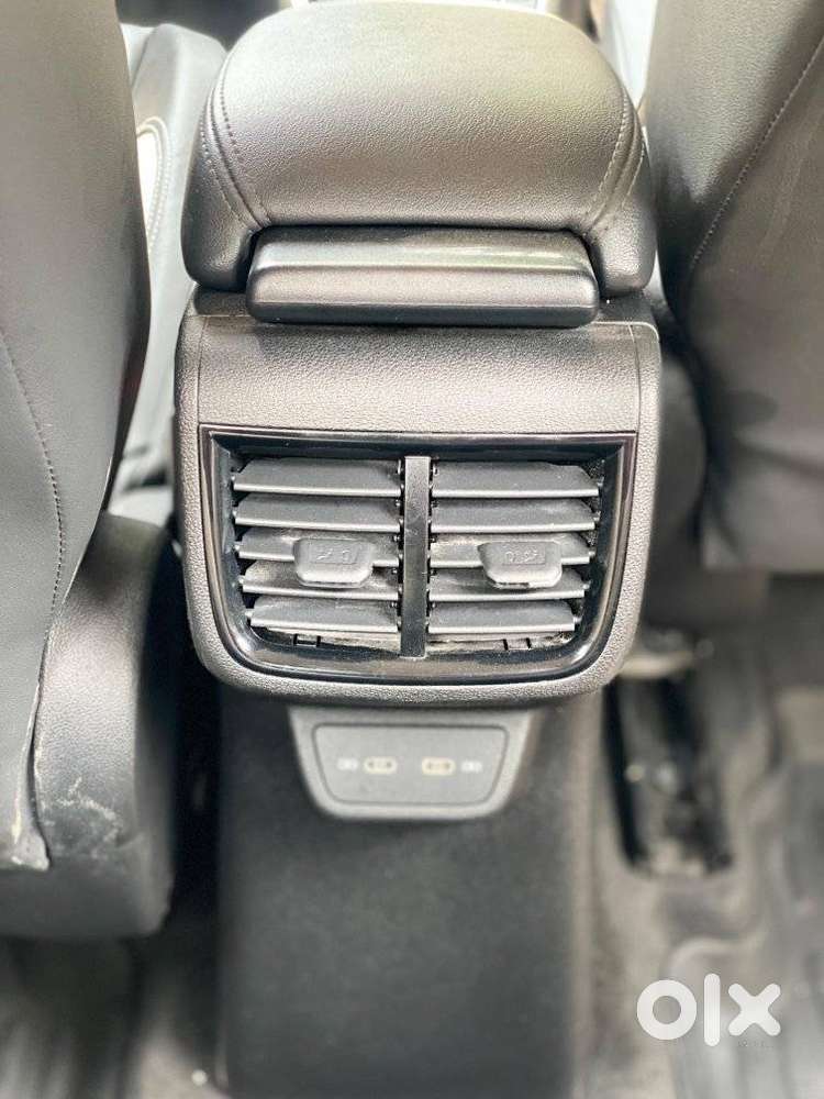 Volkswagen Virtus Topline 1.0 Tsi Mt, 2022, Petrol