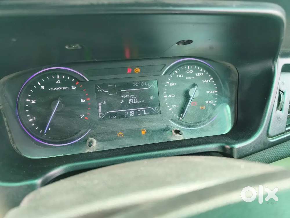 Mahindra Marazzo M4 2019 Diesel Manual