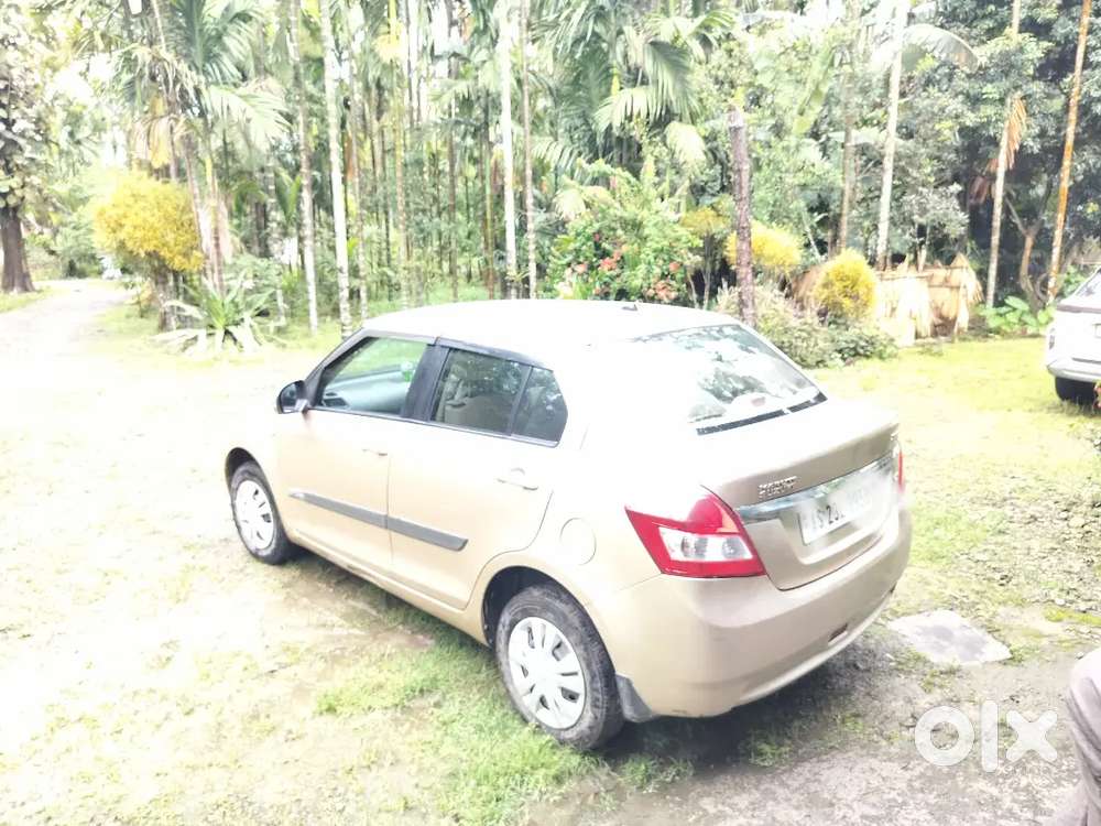 Maruti Suzuki Dzire 2015 Petrol 70000 Km Driven