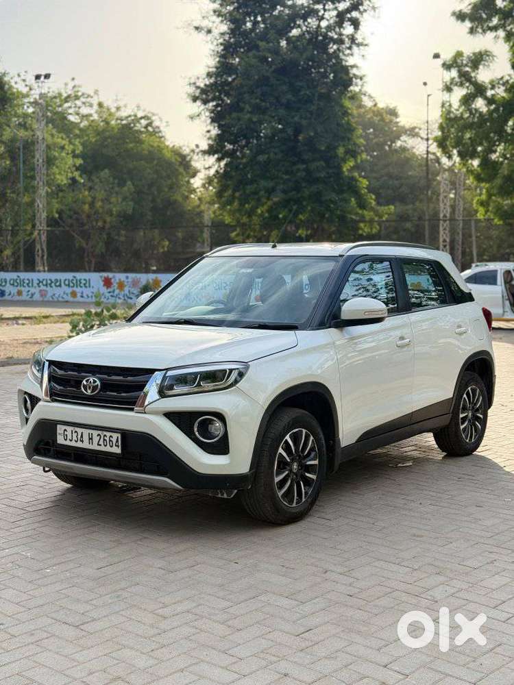 Toyota Urban Cruiser Cruiser Premium, 2022, Petrol