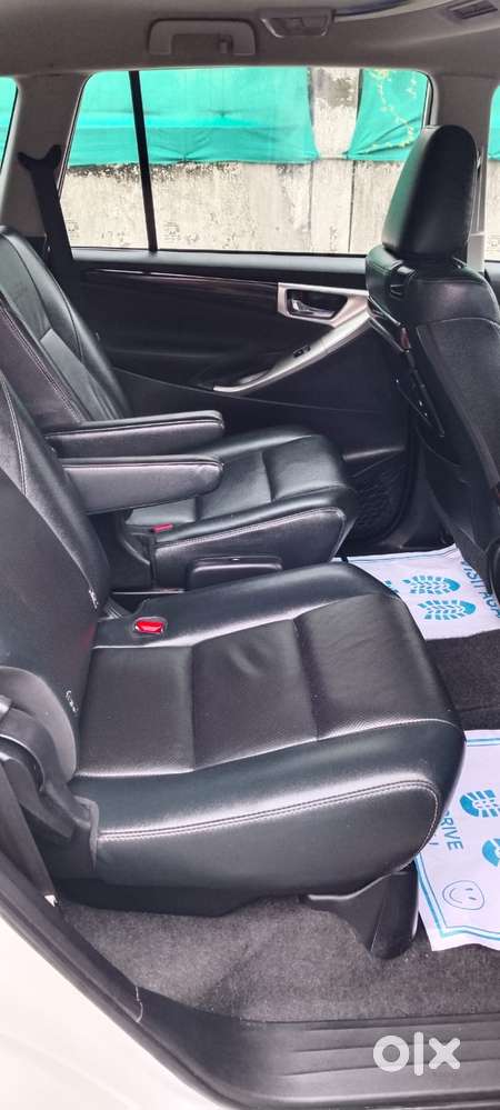 Toyota Innova Crysta 2.4 G Mt 8s, 2020, Diesel