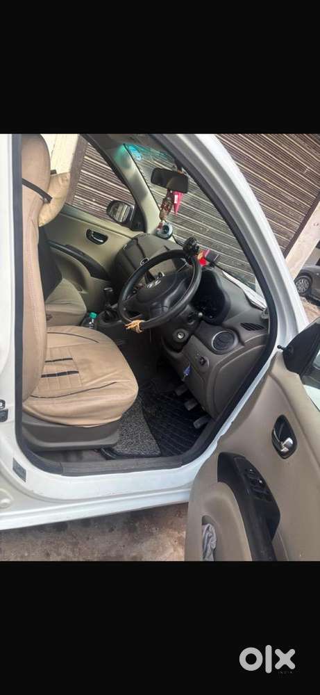Hyundai I10 2012 Petrol Good Condition With Cng