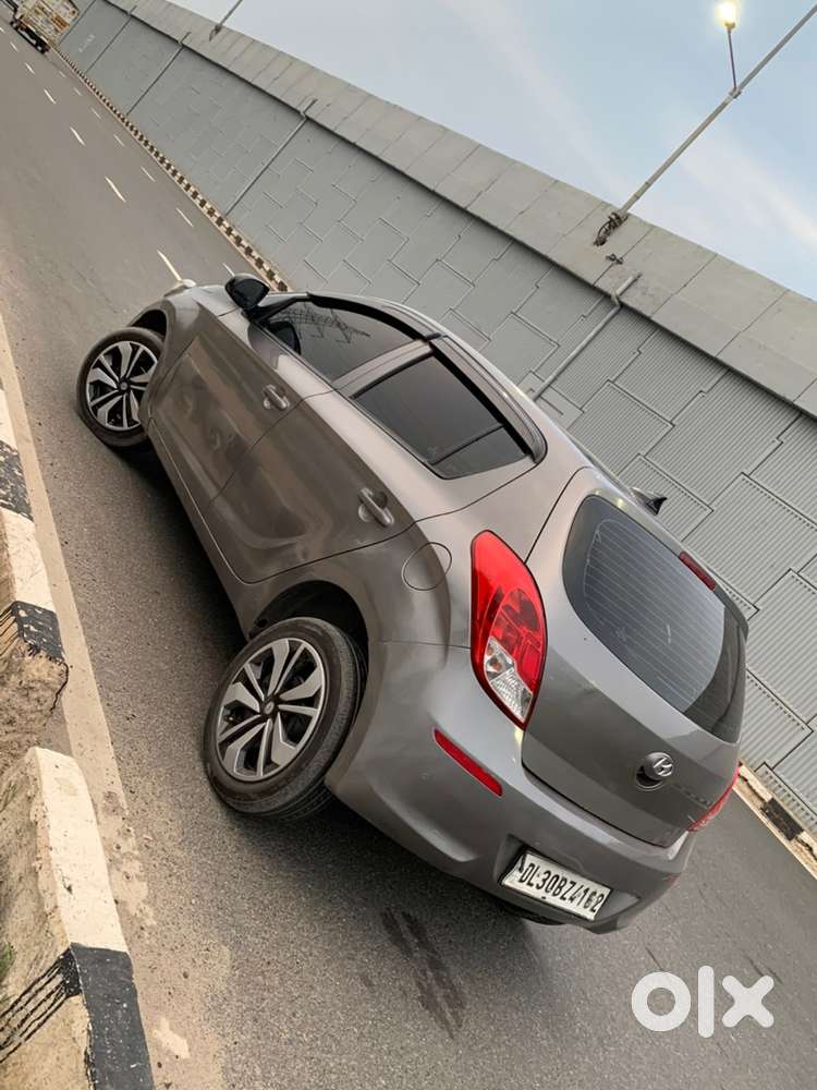 Hyundai I20 2013 83000 Km Driven  All Original New Tire Pure Petrol