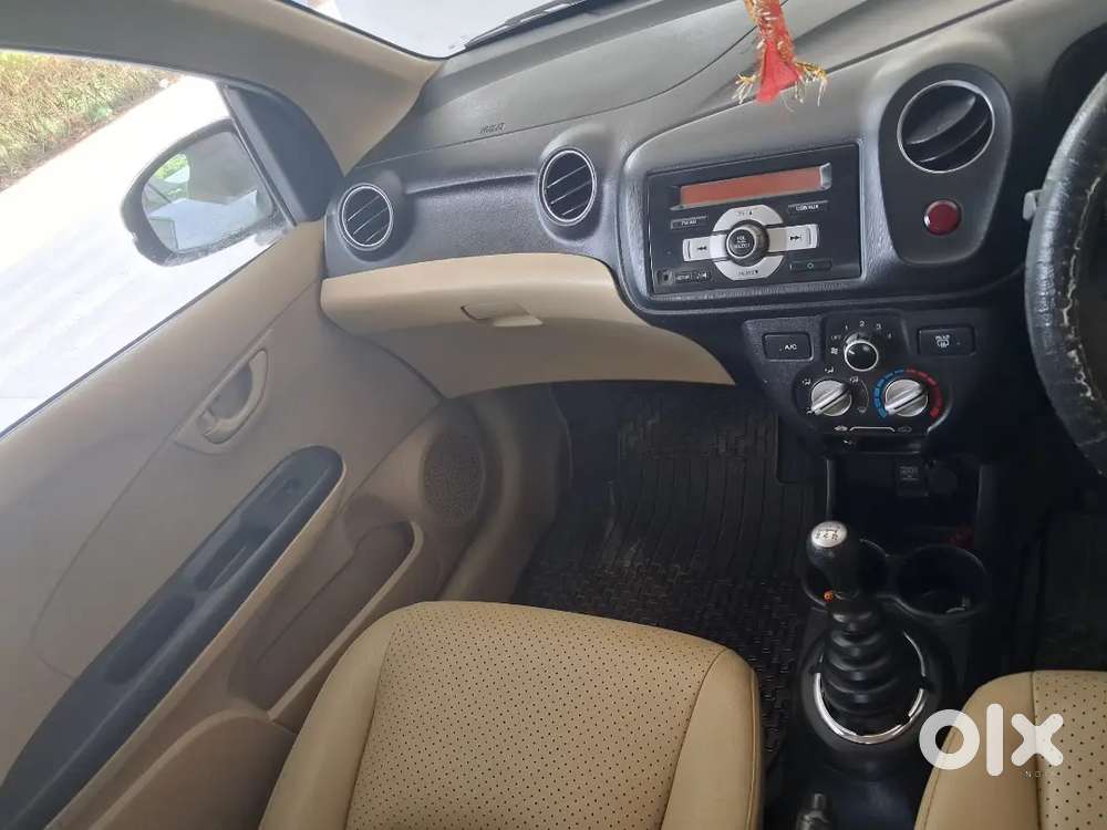 Honda Amaze 2015 Diesel Well Maintained