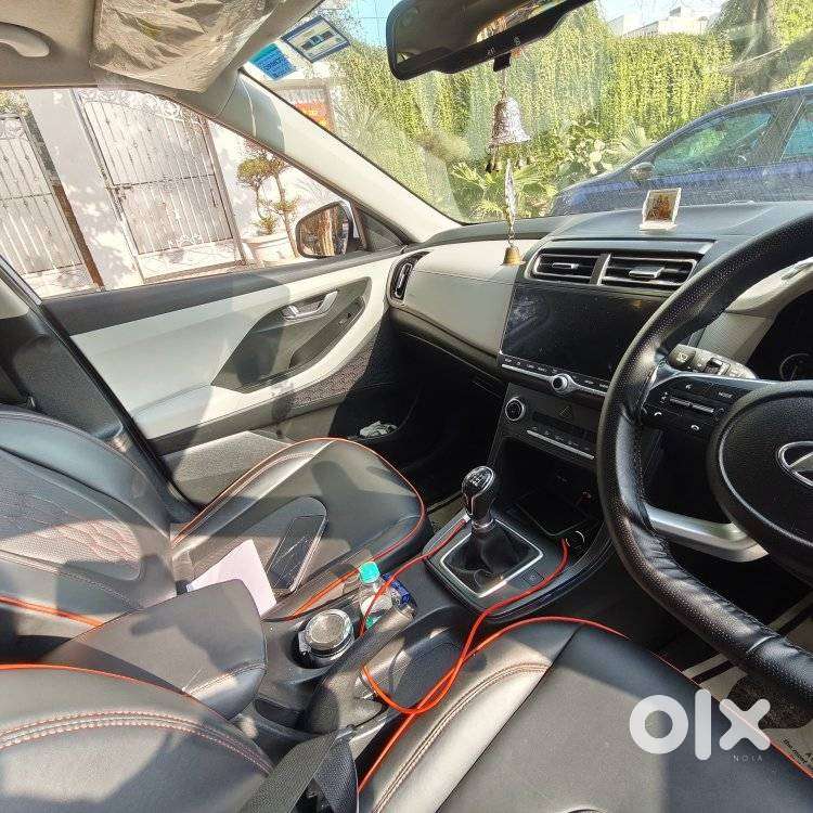 Hyundai Creta Sx Petrol Mt, 2023, Petrol