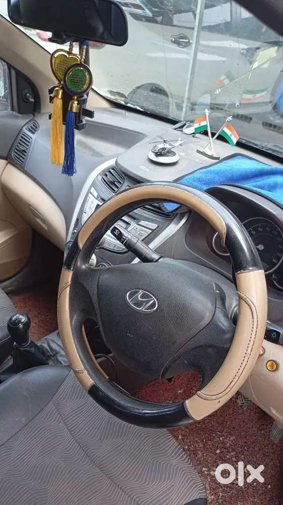 Hyundai Eon Magna 2012 पेट्रोल