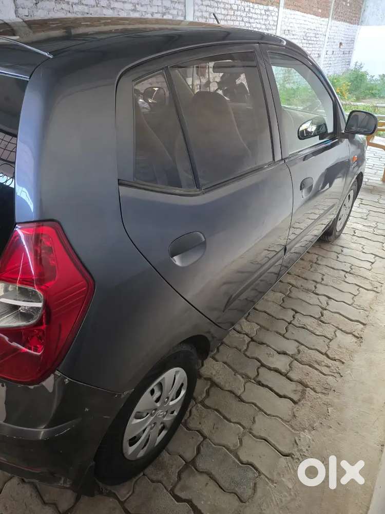Hyundai I10 2011 Cng & Hybrids Well Maintained