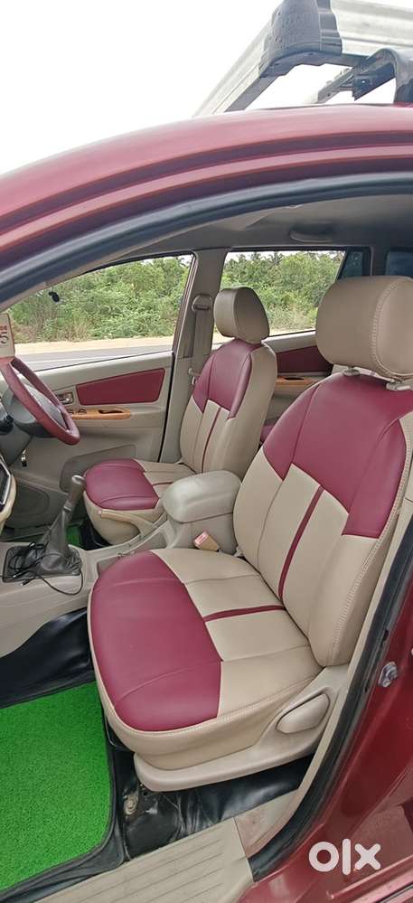 Toyota Innova 2011 Well Maintained