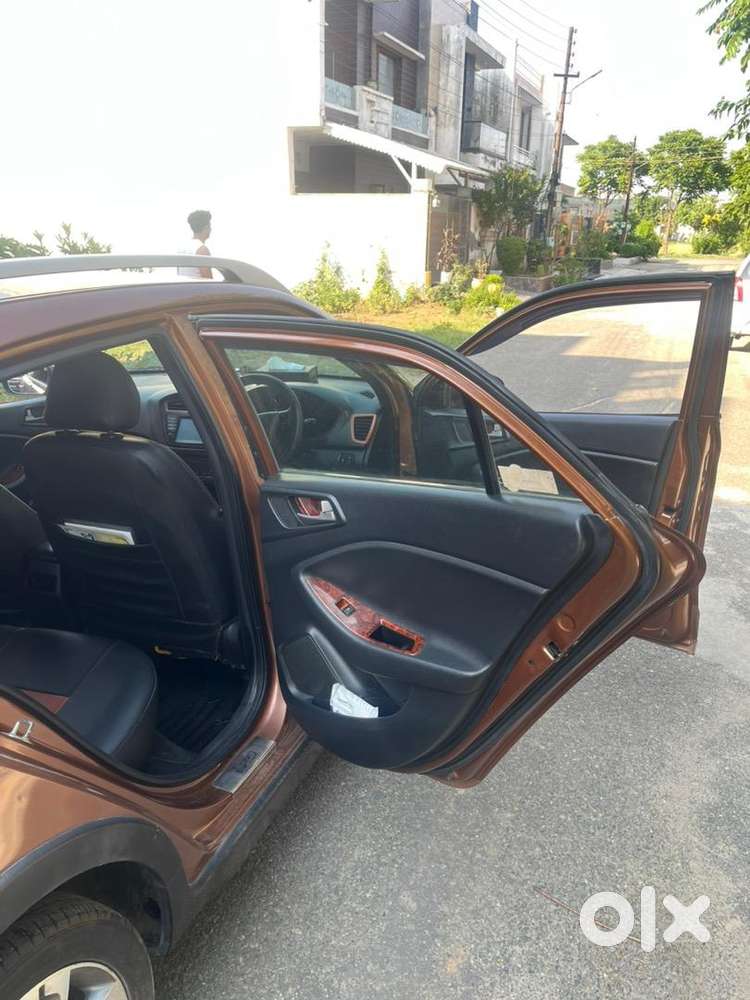 Hyundai I20 Active 1.2 Sx(top Model)