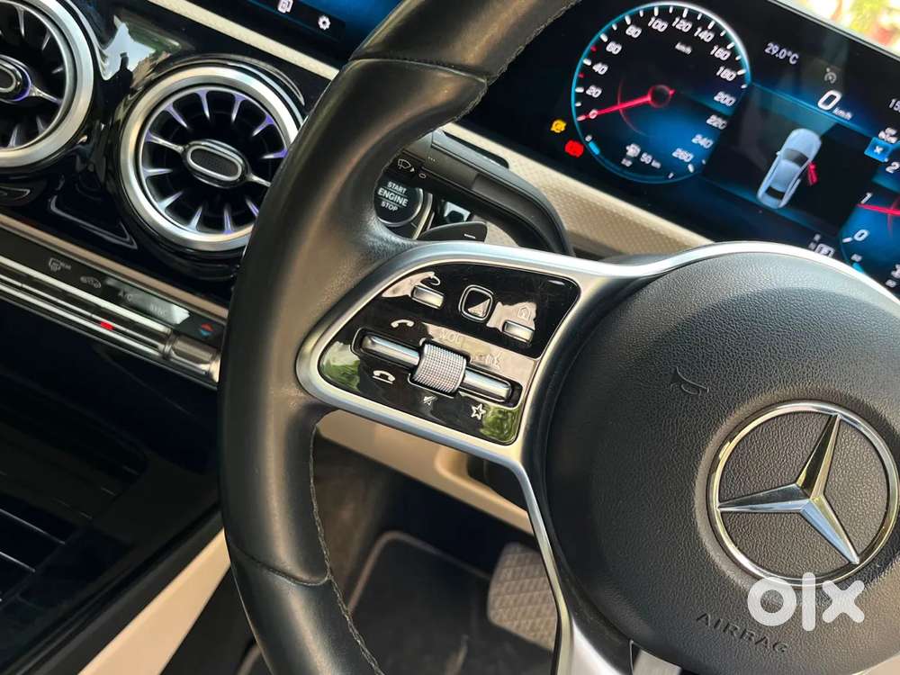Mercedes-benz A-class Limousine 200, 2023, Petrol