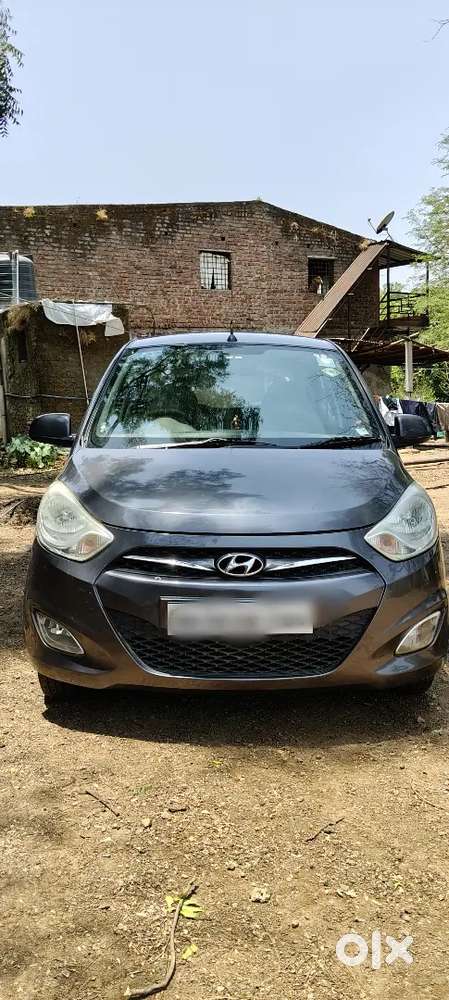Hyundai I10 Sportz (june2015) Petrol+cng
