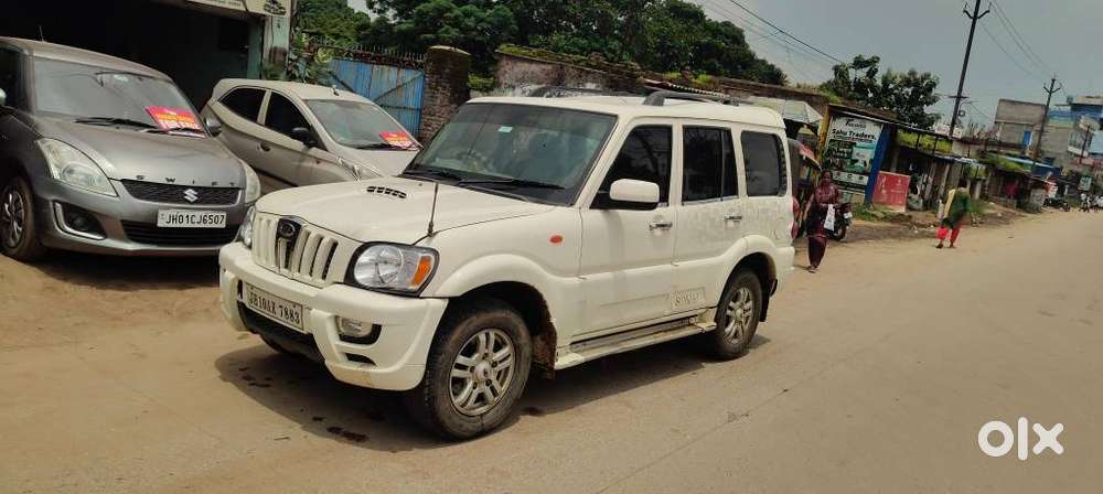 Mahindra Scorpio Vlx 2wd Bsiv, 2013, Diesel