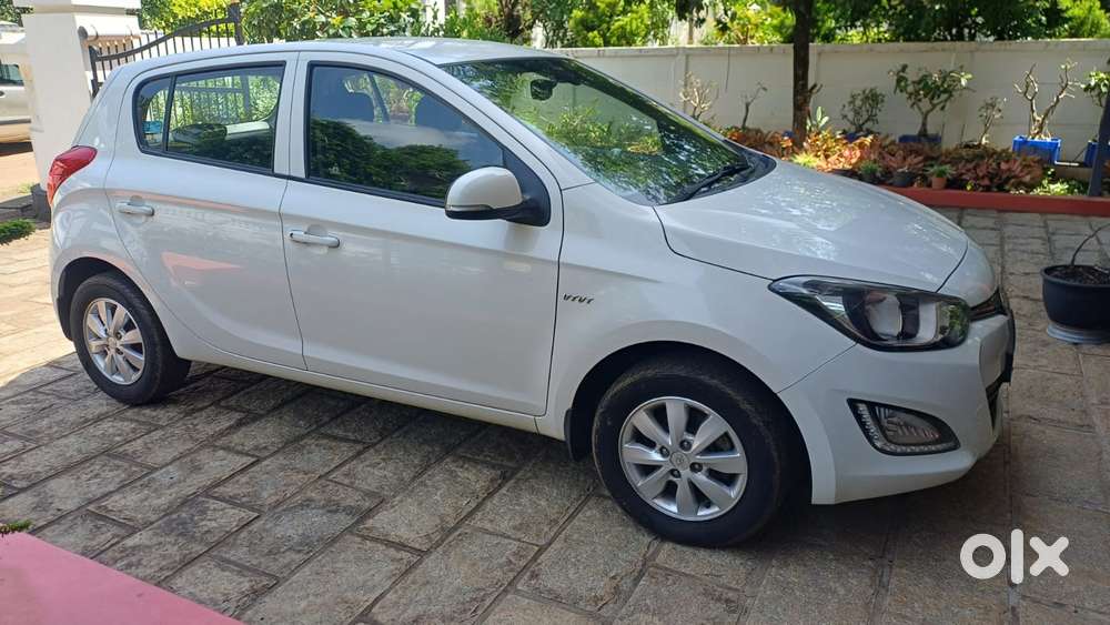 Hyundai I20 Sportz 1.2 Bs-iv, 2014, Petrol