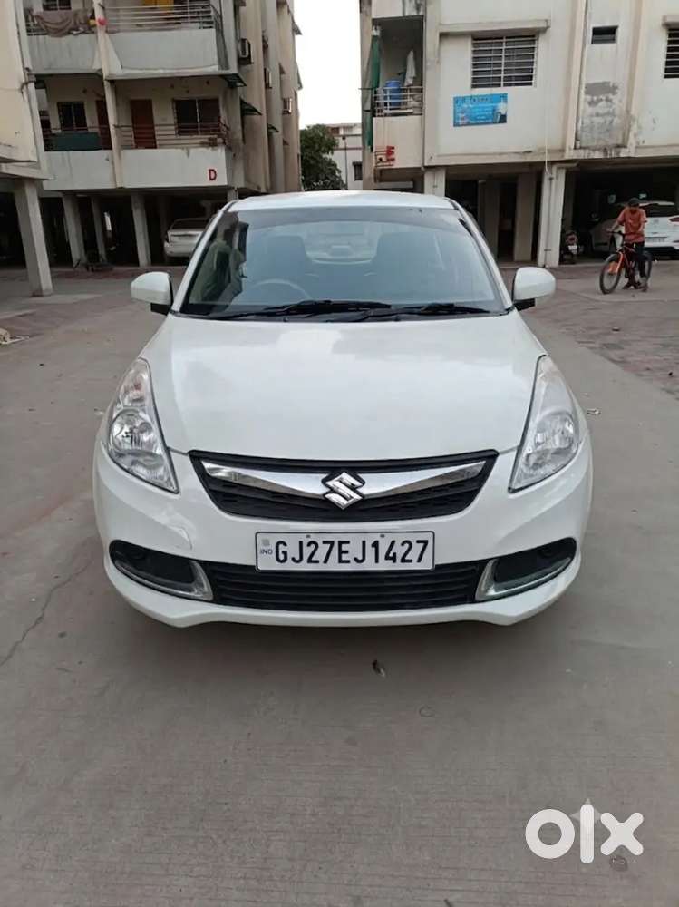 Maruti Suzuki Dzire 2017 Cng & Hybrids 81000 Km Driven