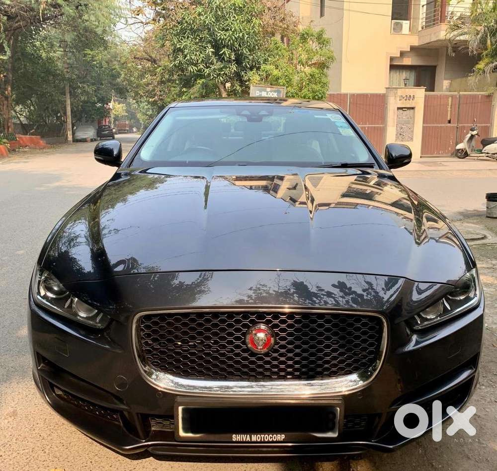 Jaguar Xe 2017 Petrol 17000 Km Driven