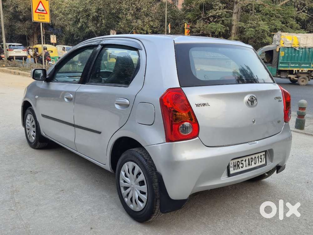 Toyota Etios, 2011, Petrol