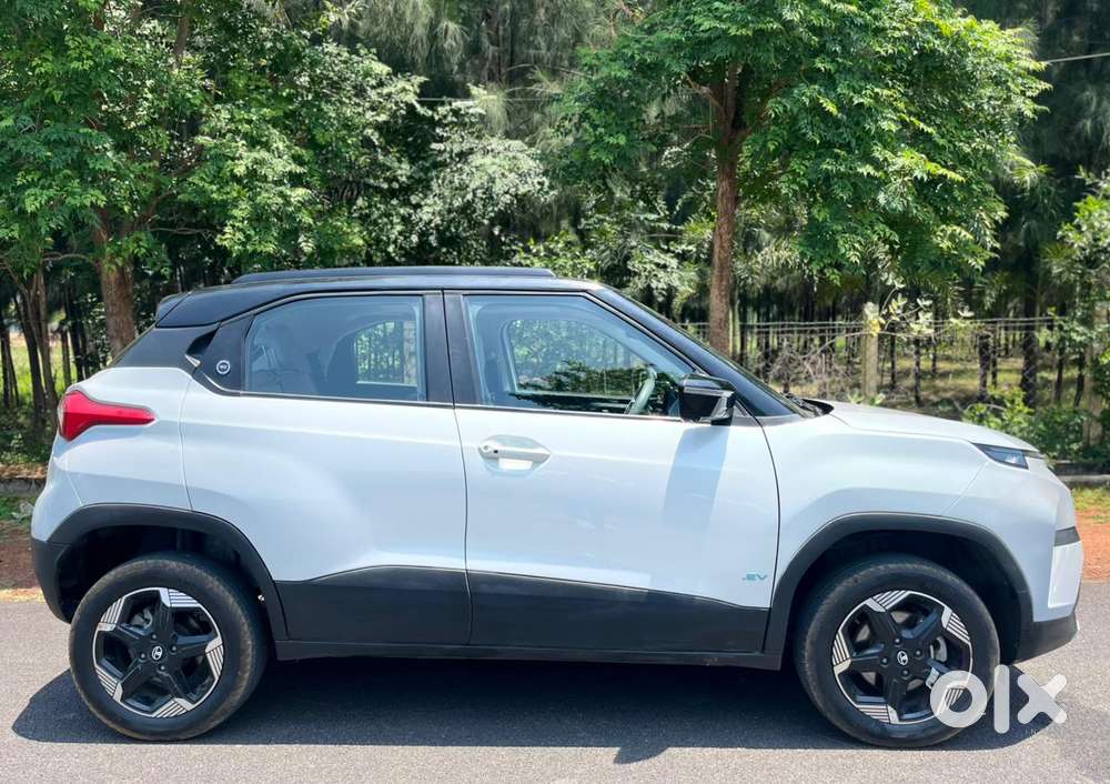 Tata Punch Ev Empowered S, 2024, Electric